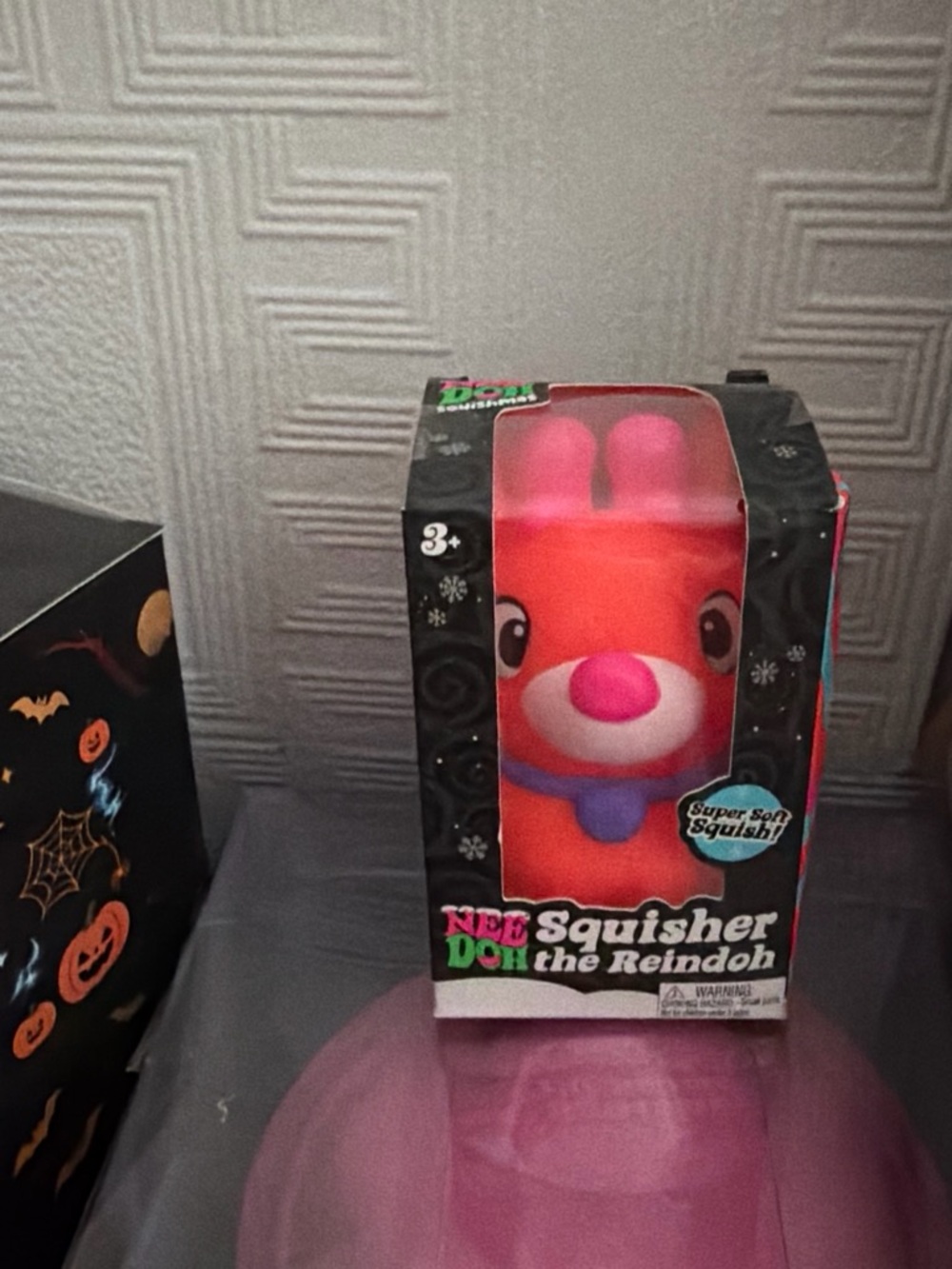 Needoh Squisher Doh the Reindoh Kids Toy - Pink/Red